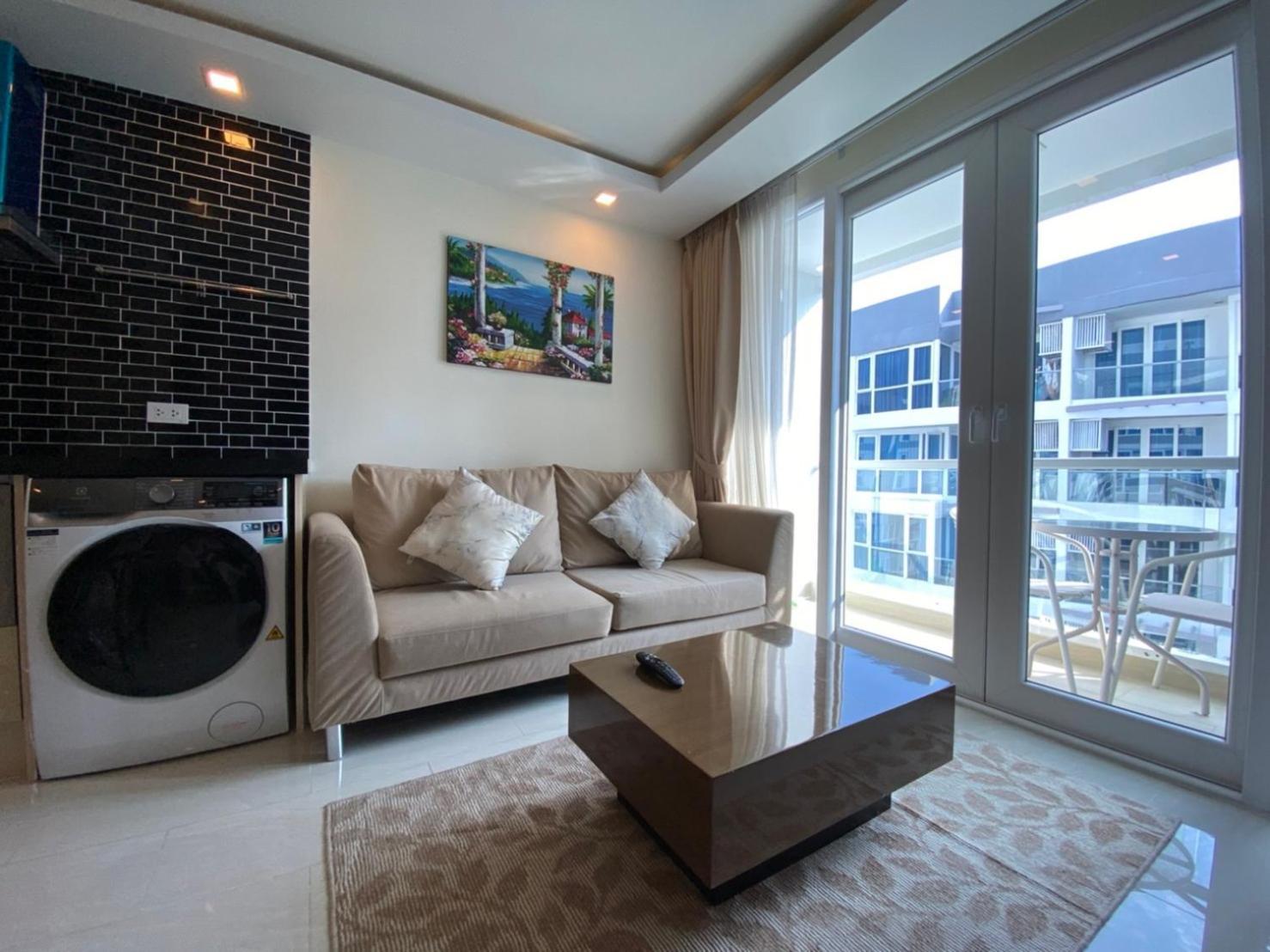 Grand Avenue Suites X Monthstayz Thailand Pattaya Exterior photo