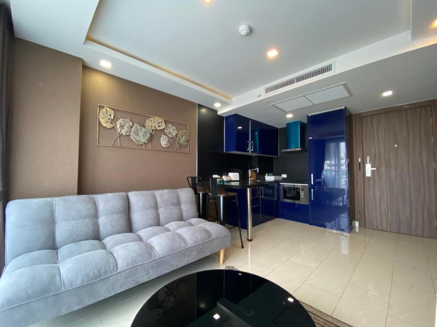 Grand Avenue Suites X Monthstayz Thailand Pattaya Exterior photo
