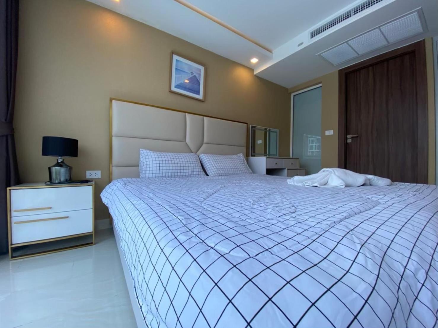 Grand Avenue Suites X Monthstayz Thailand Pattaya Exterior photo