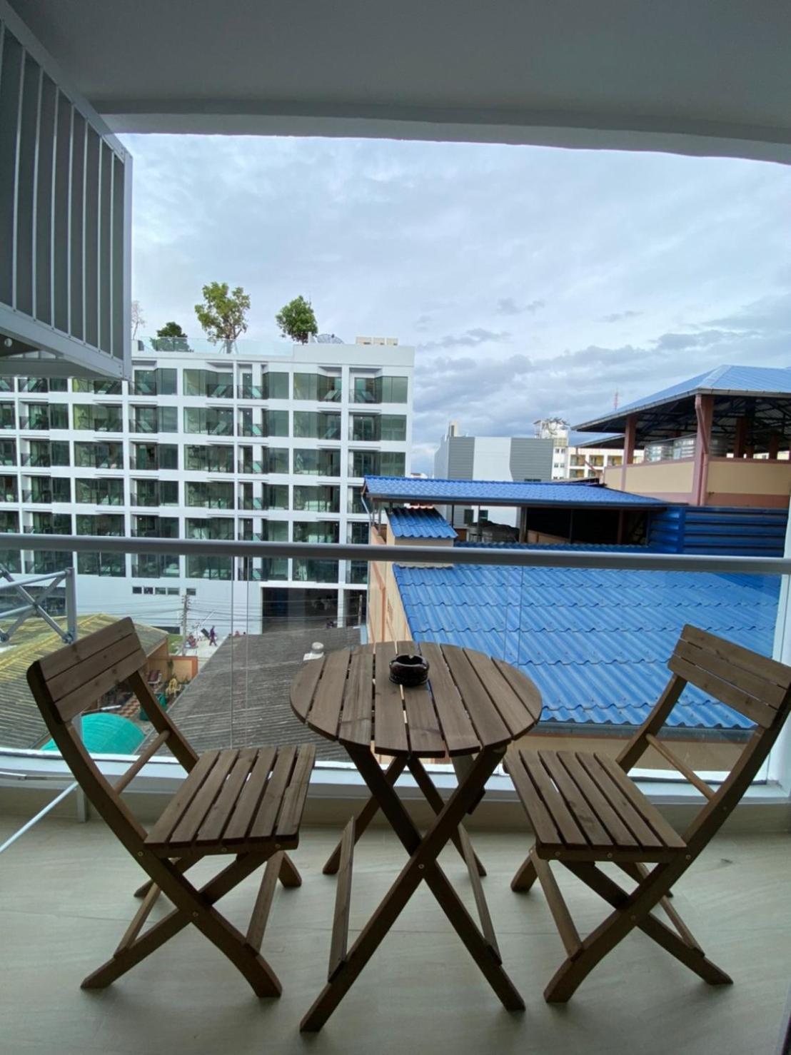 Grand Avenue Suites X Monthstayz Thailand Pattaya Exterior photo