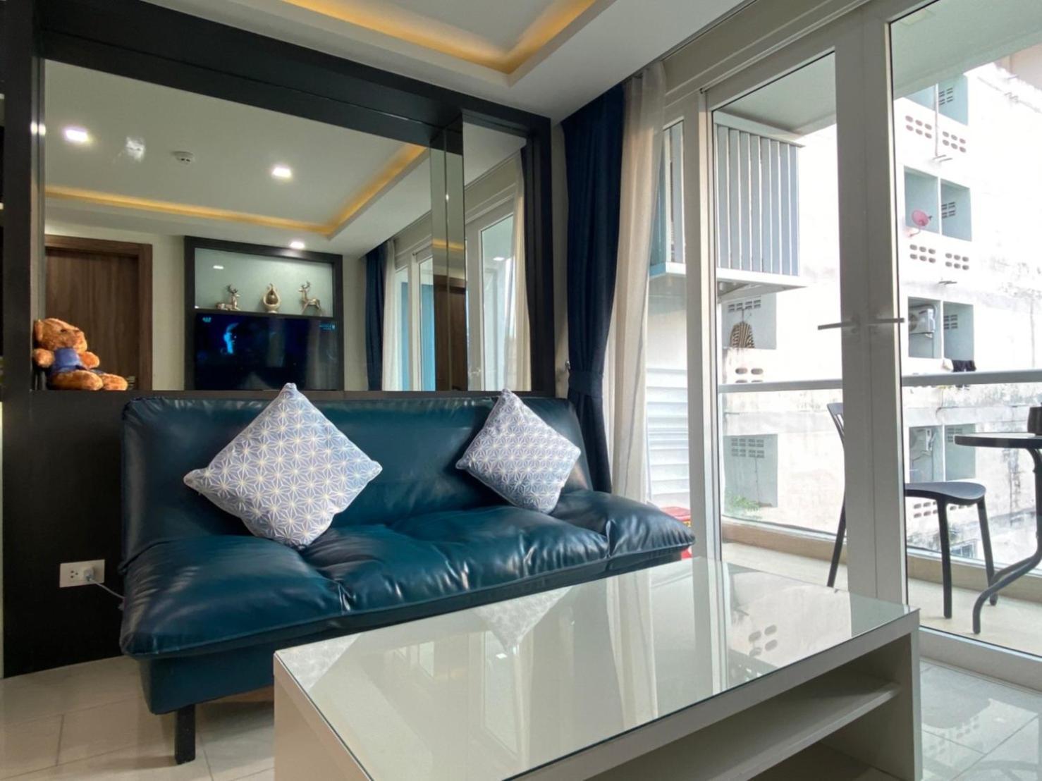 Grand Avenue Suites X Monthstayz Thailand Pattaya Exterior photo