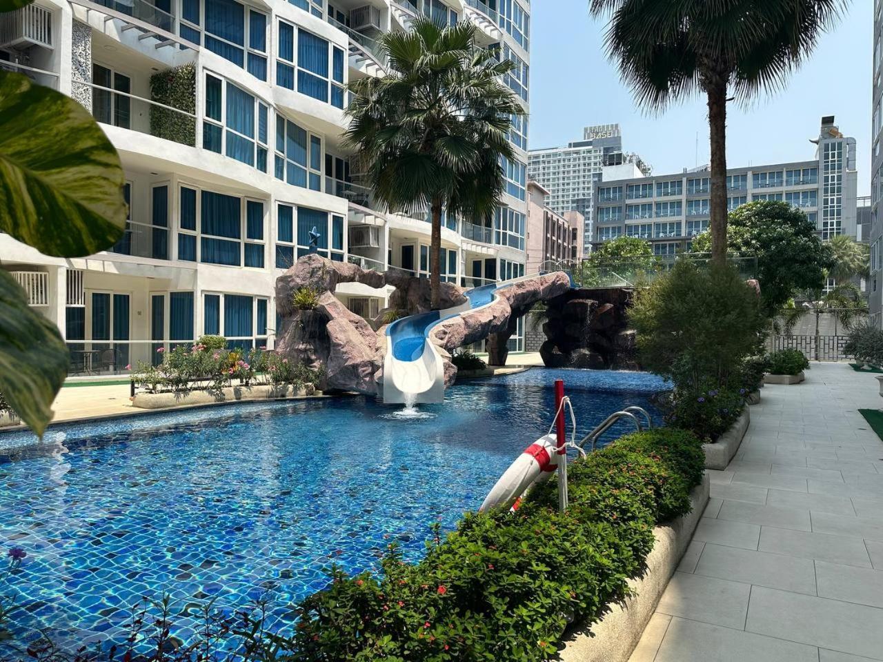 Grand Avenue Suites X Monthstayz Thailand Pattaya Exterior photo